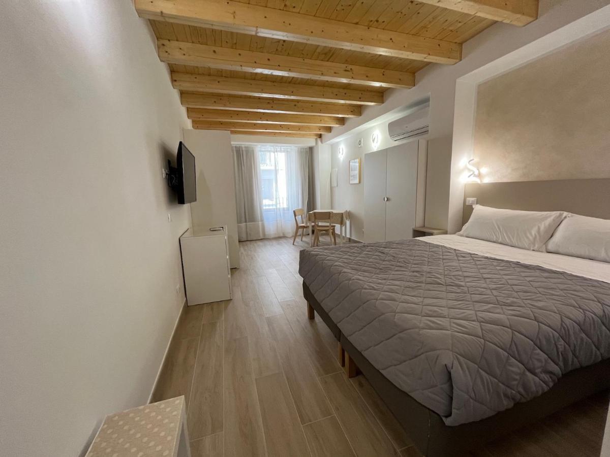 Anfite Apartments Santa Maria Desenzano del Garda Zewnętrze zdjęcie